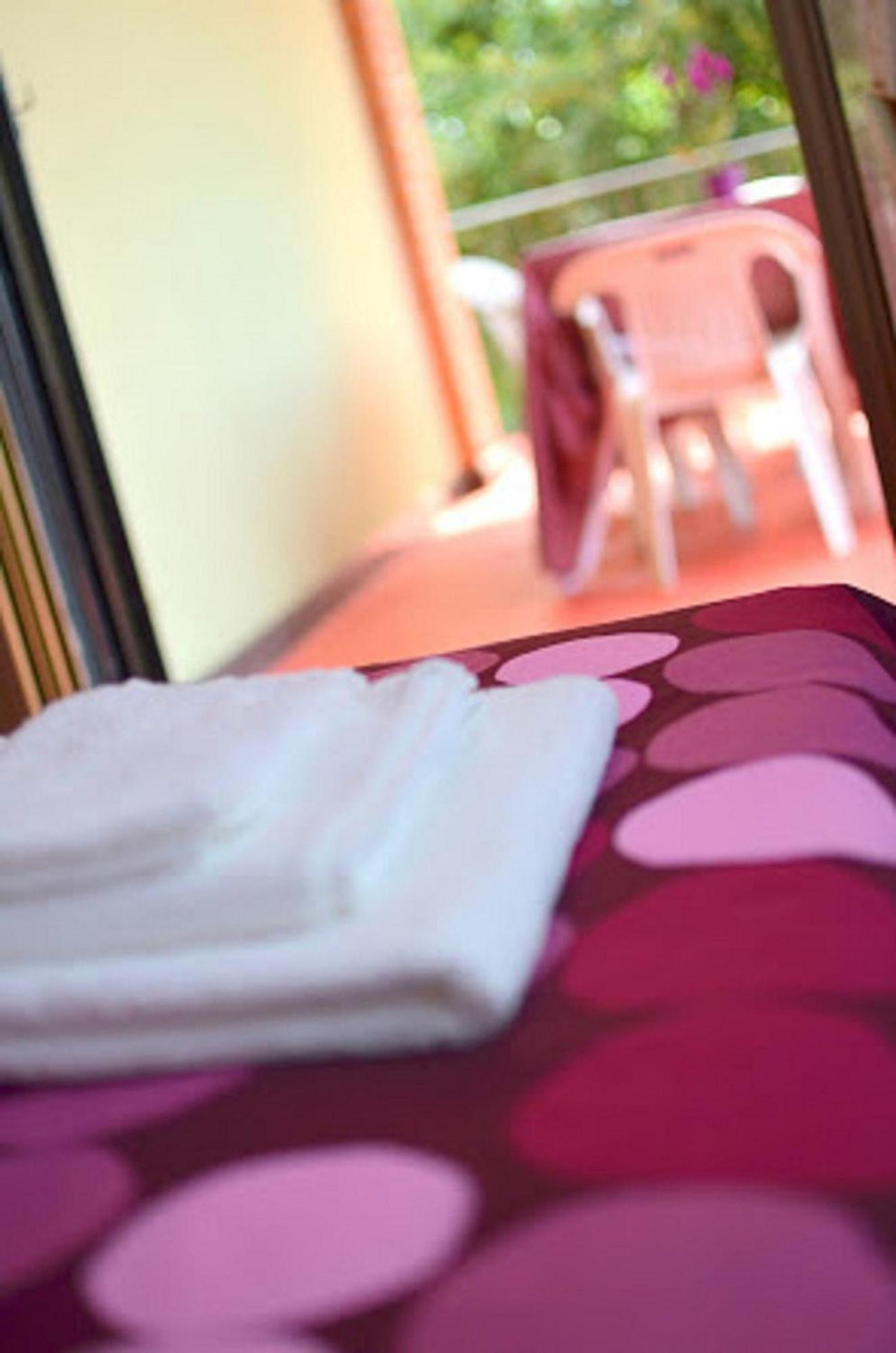B&B Le Tre Rose Di Maria ペダーラ エクステリア 写真